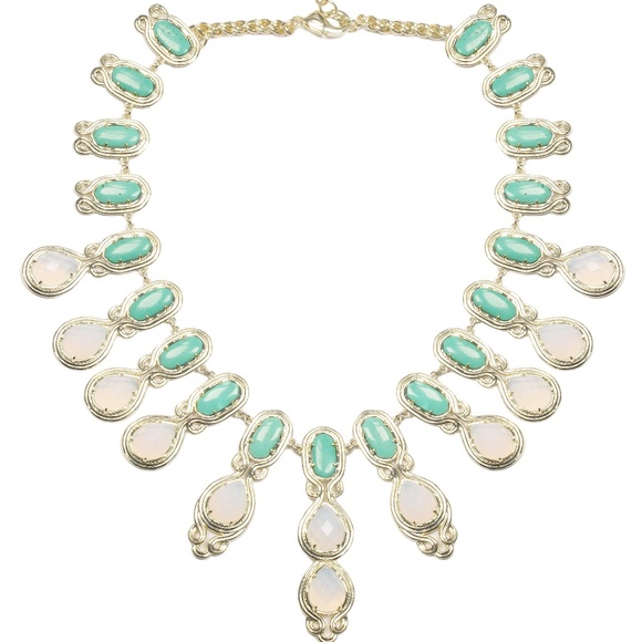 Kendra Scott Accessories - KENDRA SCOTT MYSTIC BAZAAR WITNEY GOLD NECKLACE
